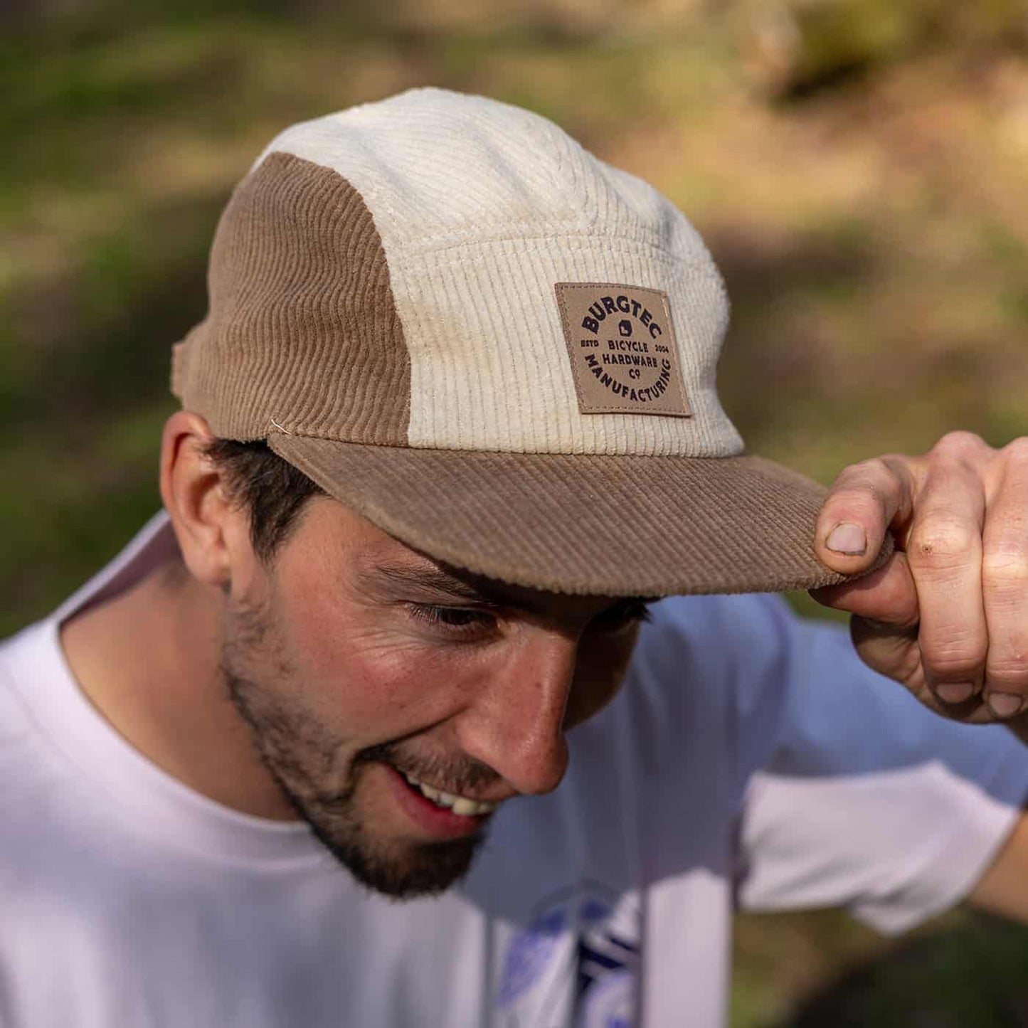 BURGTEC BANDIT CORDUROY FIVE PANEL Cap Beige/Brun
