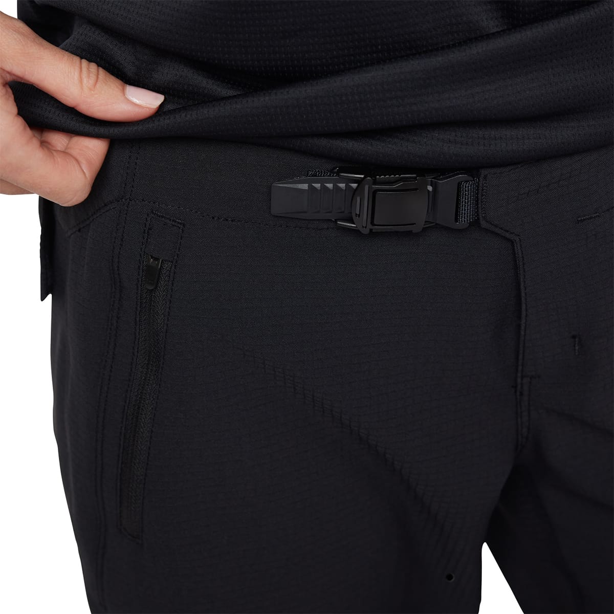 FOX DEFEND Shorts til kvinder Sort