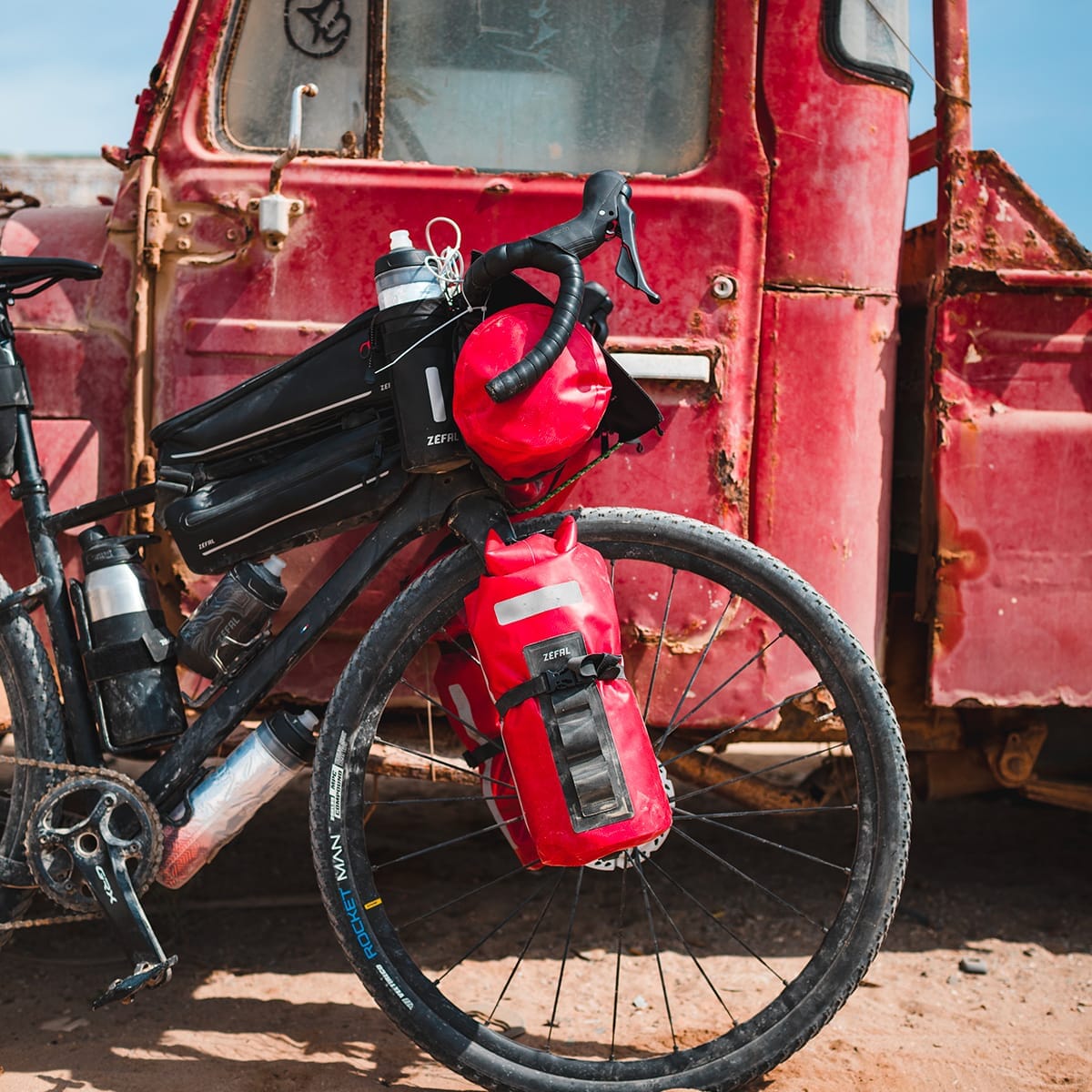 Sacoche et Support de fourche ZEFAL Z ADVENTURE FORK
