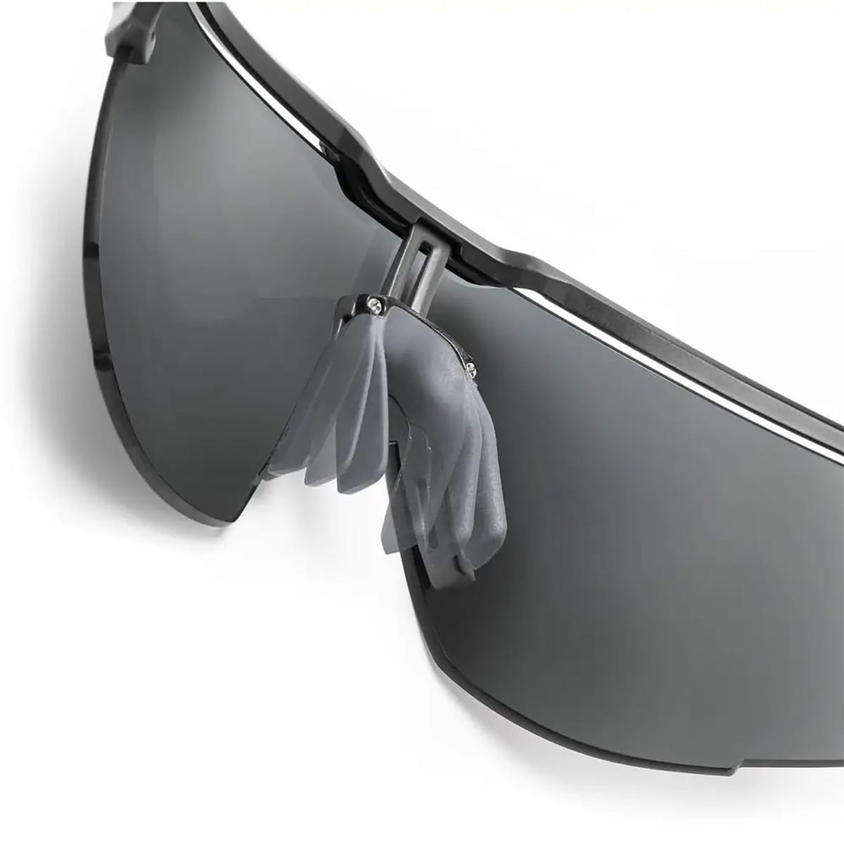 JULBO ULTIMATE Glasses Black Reactiv Photochromic