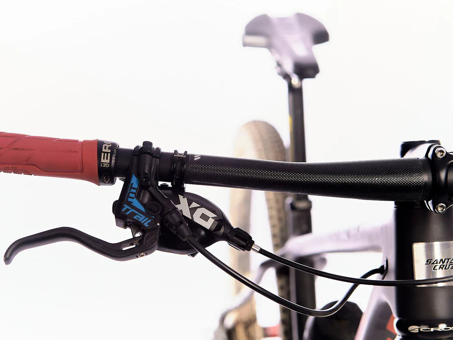 ALL MOUNTAIN STYLE selvklæbende styrbeskytter Transparent