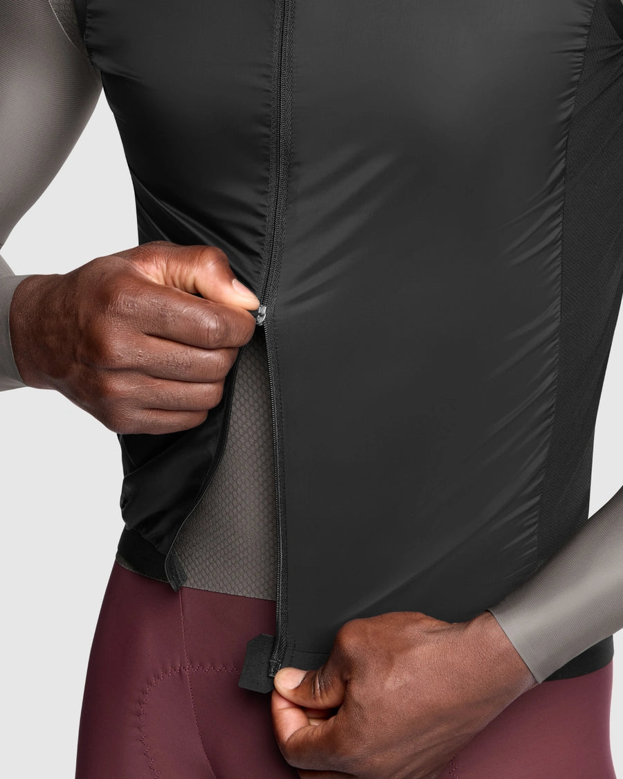 ASSOS MILLE GT WIND S11 BLACK Sleeveless Jacket