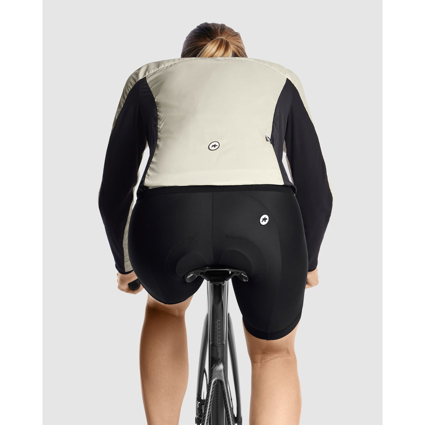 ASSOS UMA GT WIND C2 Jakke til kvinder Beige