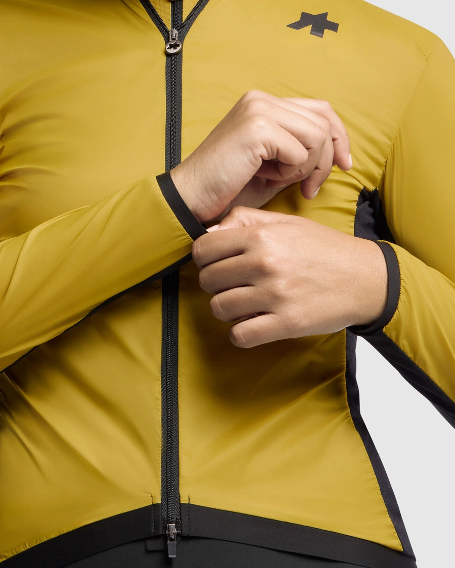 ASSOS UMA GT WIND S11 Jakke til kvinder Gyldengul
