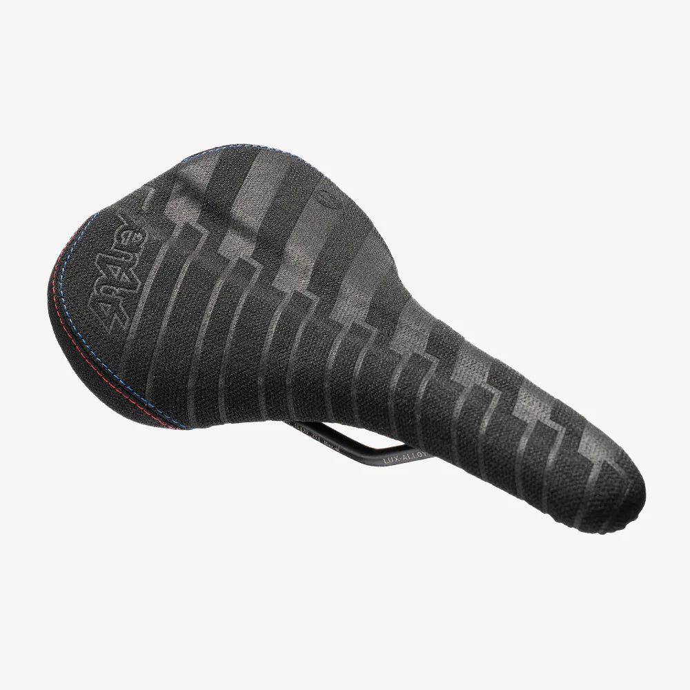 Sadel SDG Bell V3 SENSUS Kevlar Skinner Lux-Alloy Sort