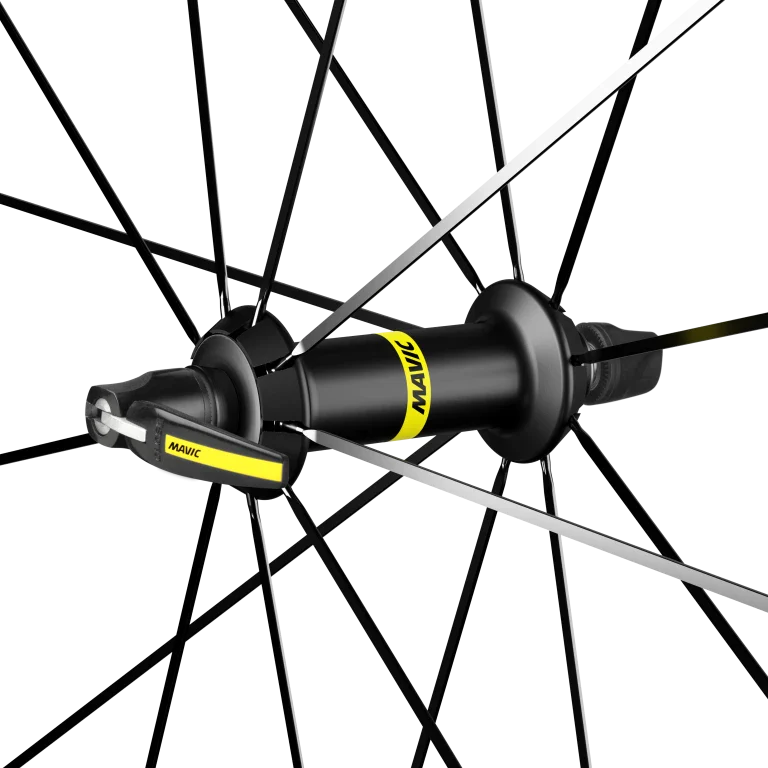 Et par MAVIC COSMIC SL 40-hjul med dæk