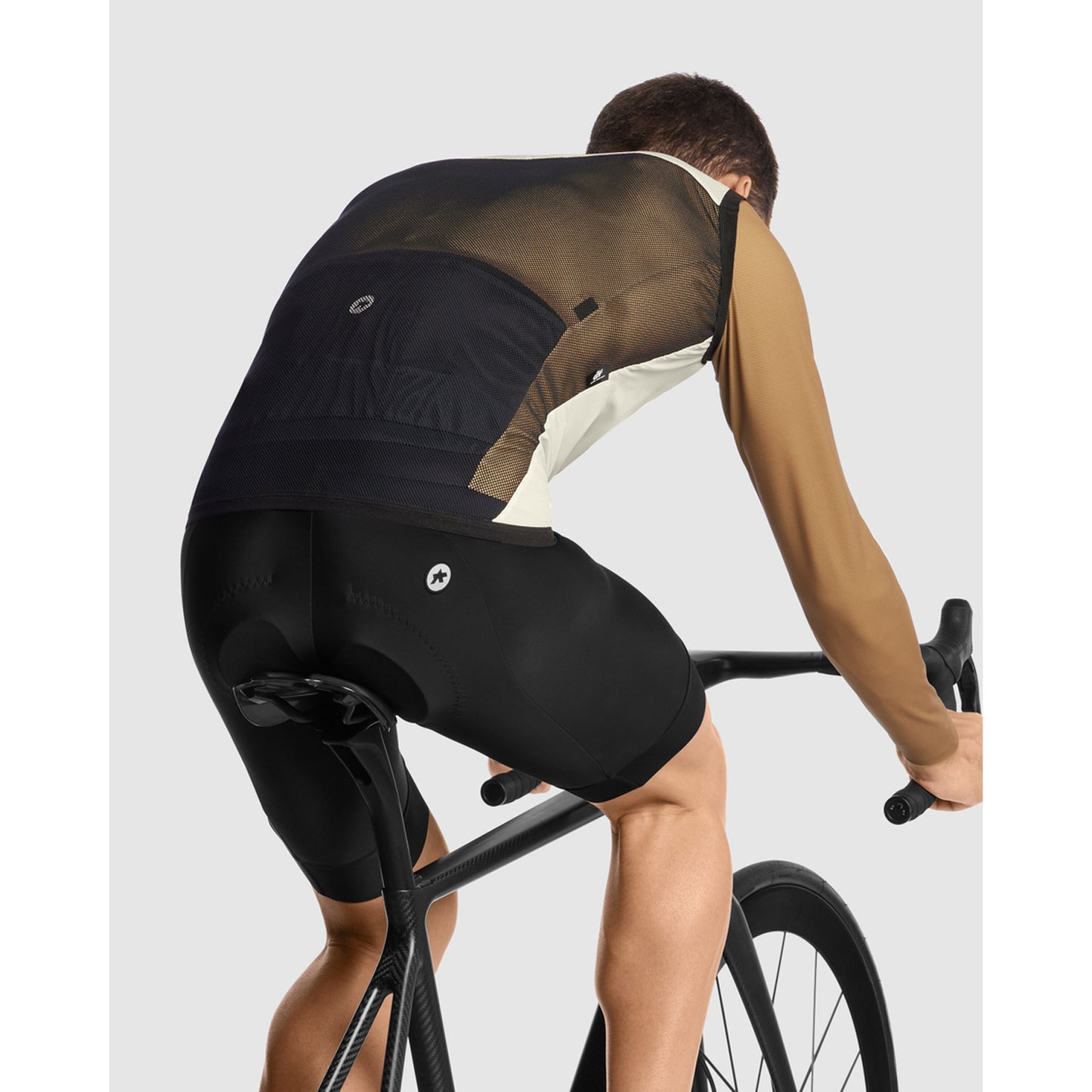 ASSOS MILLE GT Wind C2 Moon Sand Jakke uden ærmer