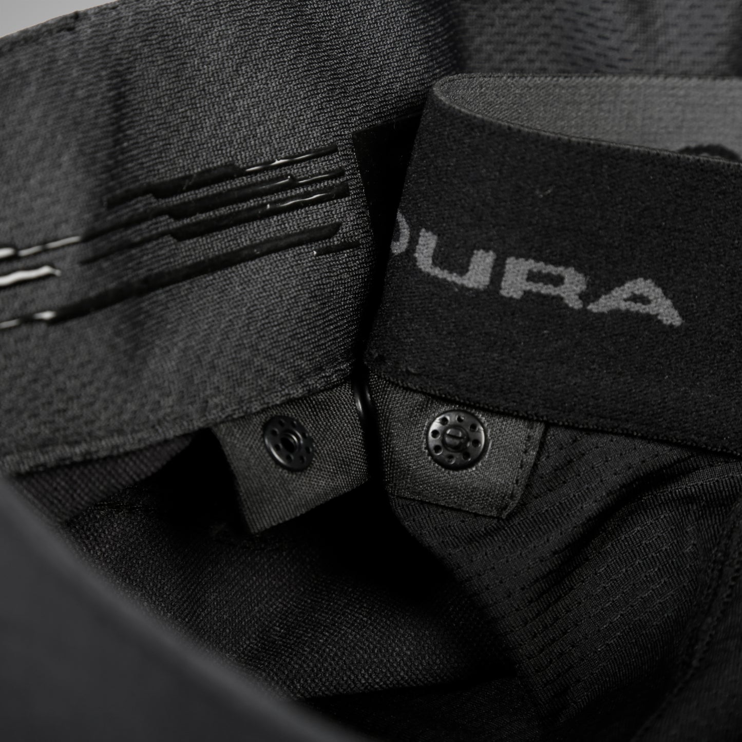 ENDURA CLICKFAST™ Shorts Sort 2025