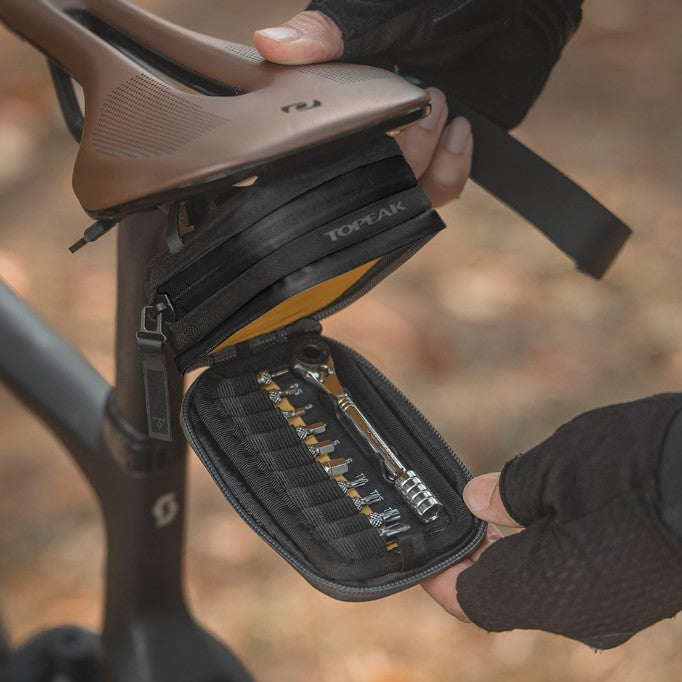 TOPEAK ELEMENTA GEARBAG Saddle Bag With Tools Black