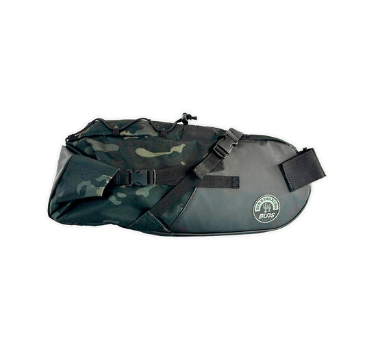 BUDS SEAT BAG 15L Camo Sadeltaske