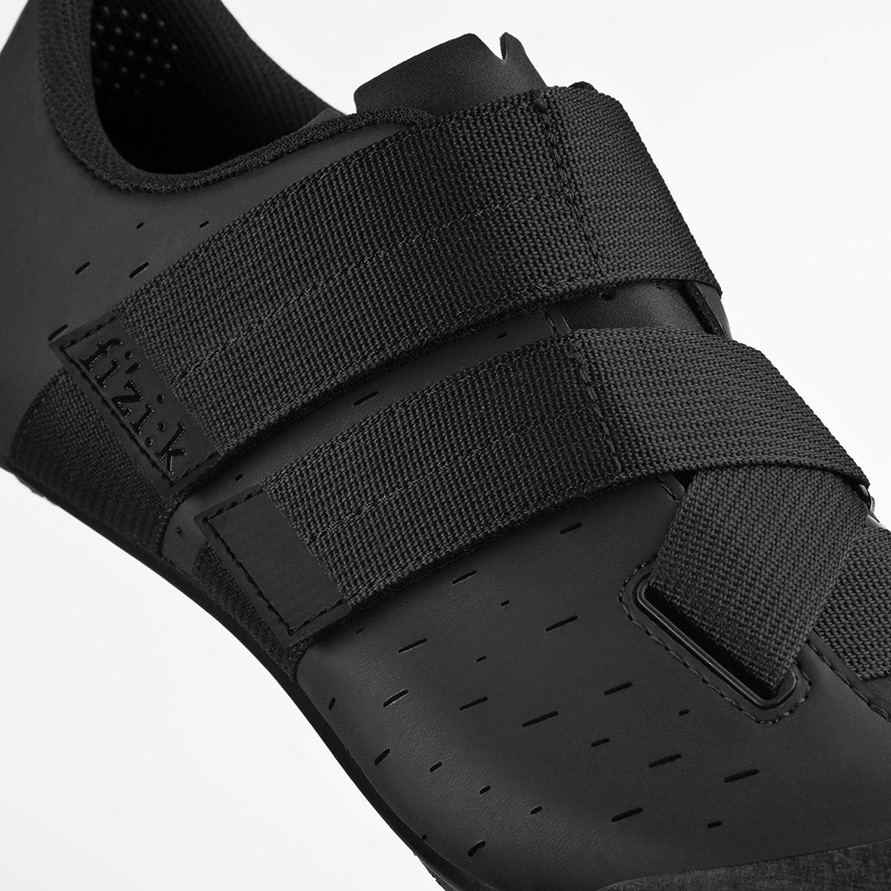 FIZIK TERRA X4 POWERSTRAP Gravel-sko Sort
