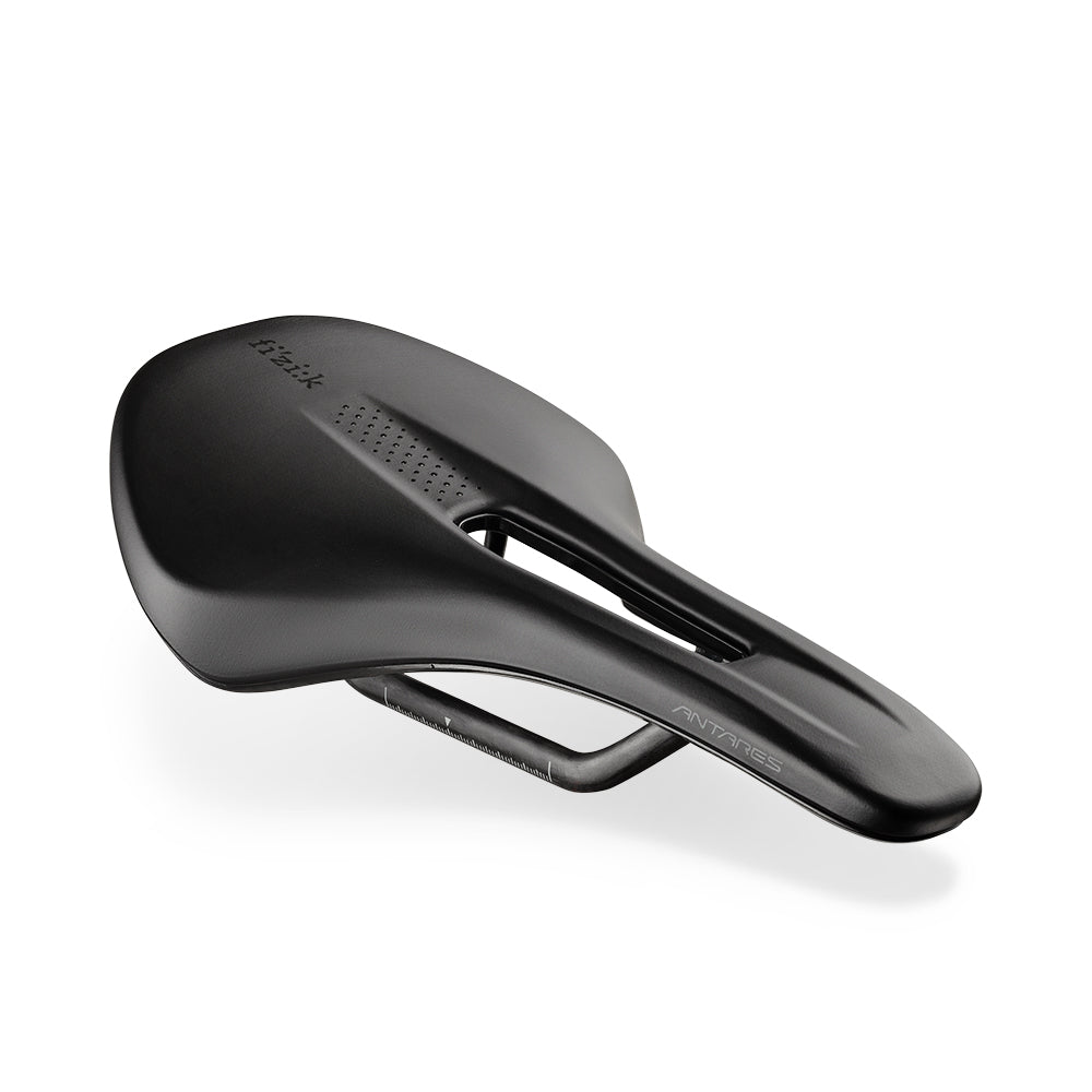 FIZIK VENTO ANTARES R1 140mm Carbon Rails Sort Sadel