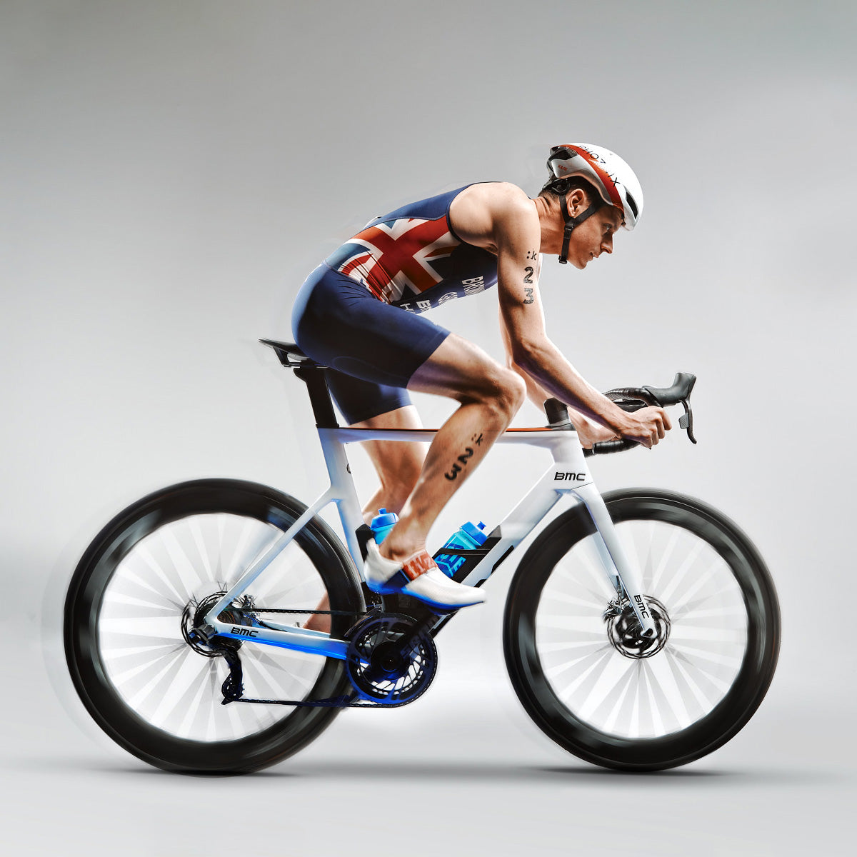 FIZIK TRANSIRO AERIS SD R3 135mm sadel Kium skinner Sort