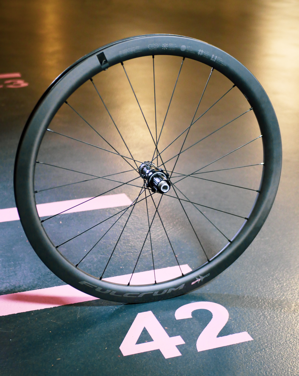 Par FULCRUM SPEED 42 Tubeless Ready-hjul (Center Lock)