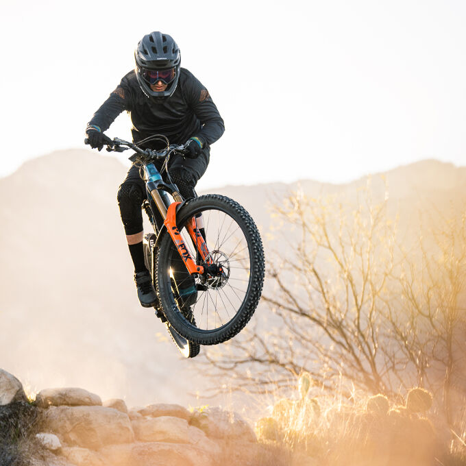 Headset MTB GIRO COALITION MIPS SPHERICAL Green/Black