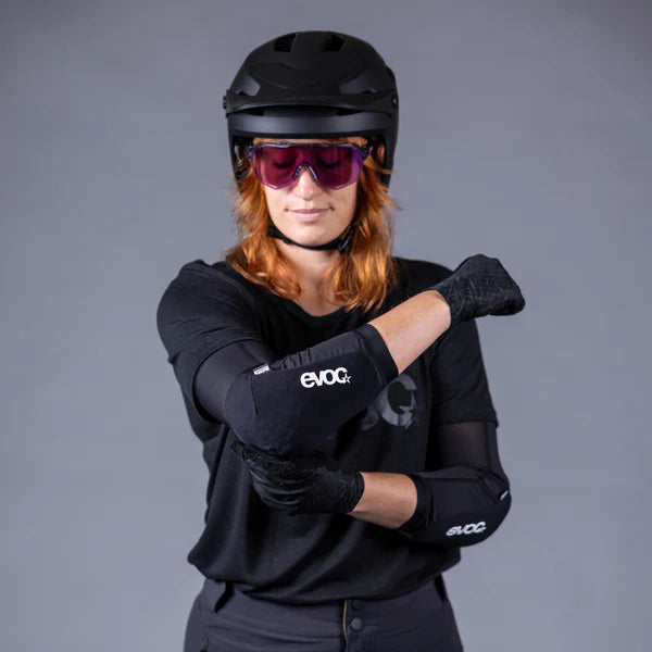 EVOC PROTECTOR LS FLEX LITE albuebeskyttere