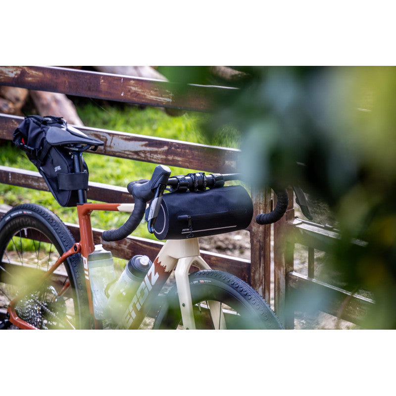 ZEFAL Z-ADVENTURE AERO F2 2.5L styrtaske sort