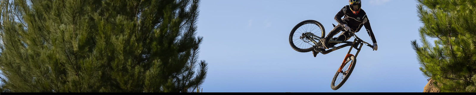 TROY LEE DESIGNS | Hjelme