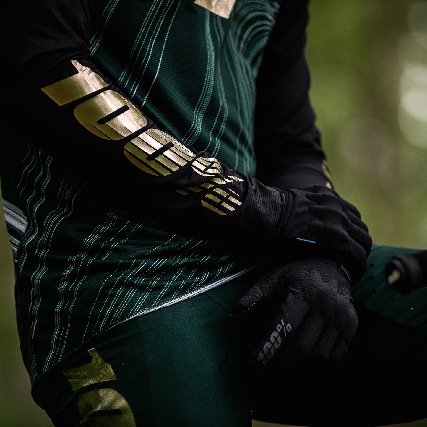 100% COGNITO SMART SHOCK-handsker Sort