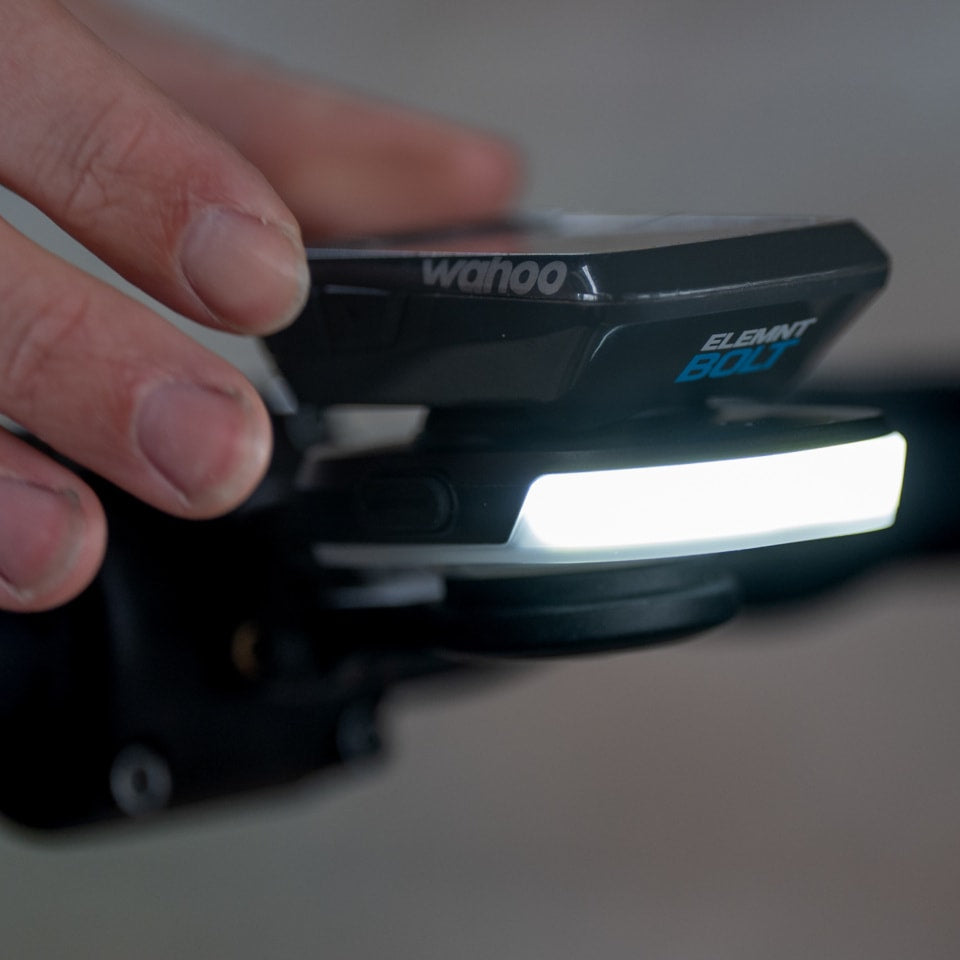 BBB SLICE 300 forlygte med GARMIN WAHOO GPS-indsats