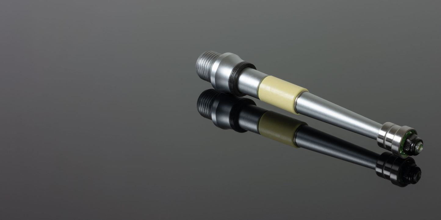 RENTHAL REVODHC pedals Black (embargo 24 sept 2025)