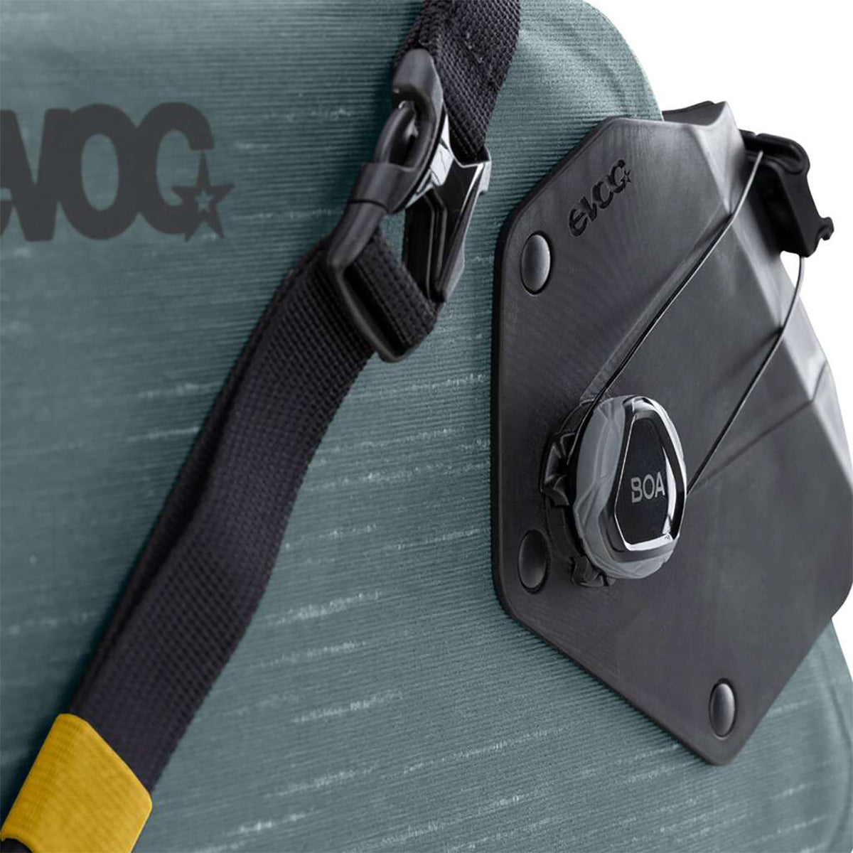 EVOC BOA WP 12 sadeltaske grøn