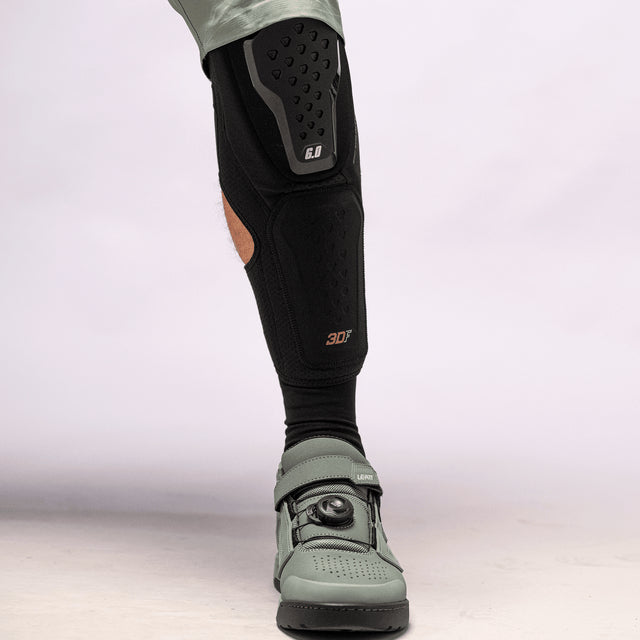 LEATT 6.0 EVO EXT knæbeskyttere Sort