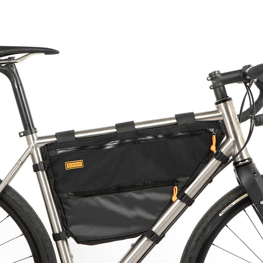 RESTRAP FULL FRAME BAG MEDIUM 7,5L Sort