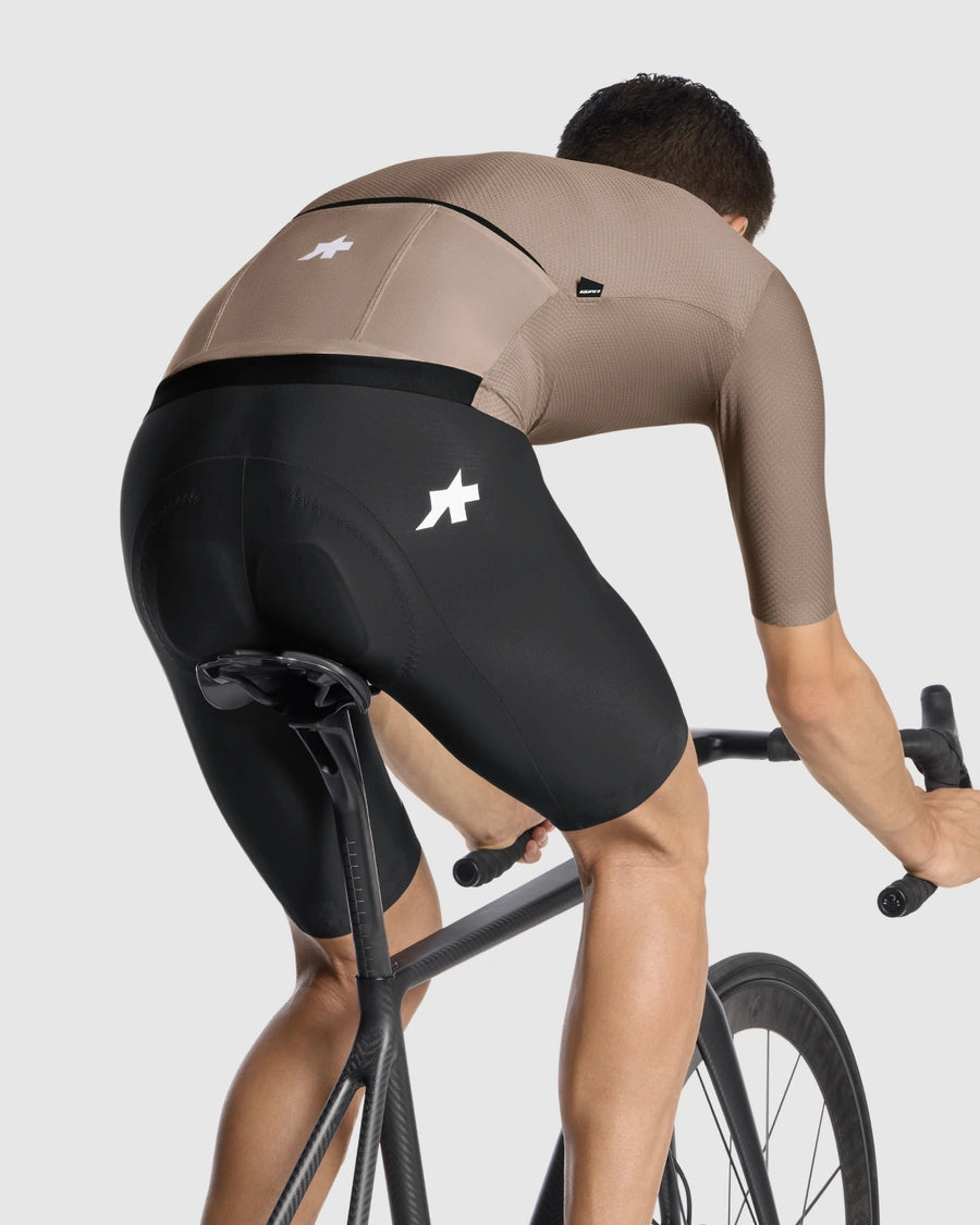 ASSOS EQUIPE R S11 Kortærmet Terra Sand trøje