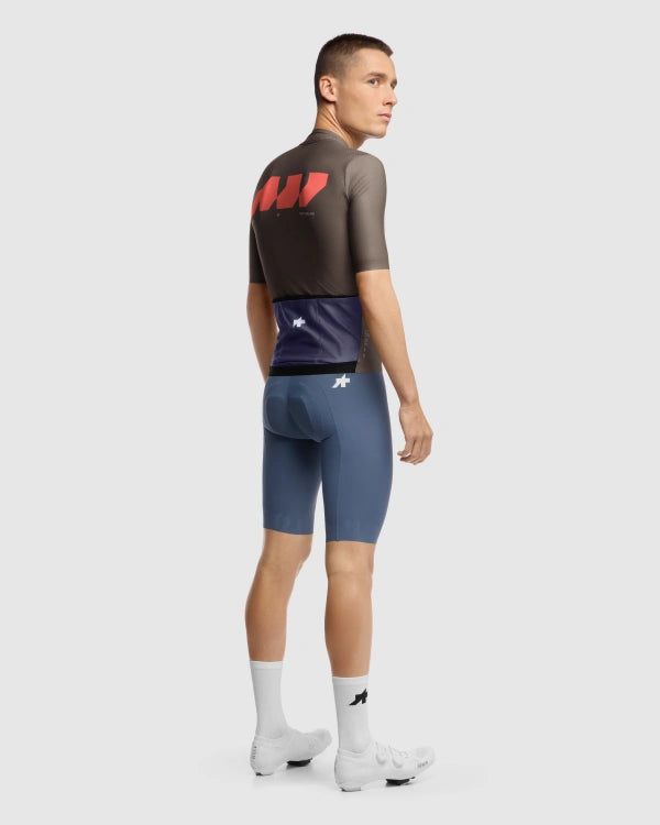 ASSOS EQUIPE R S11 Jersey We are the A Short Sleeve Brown