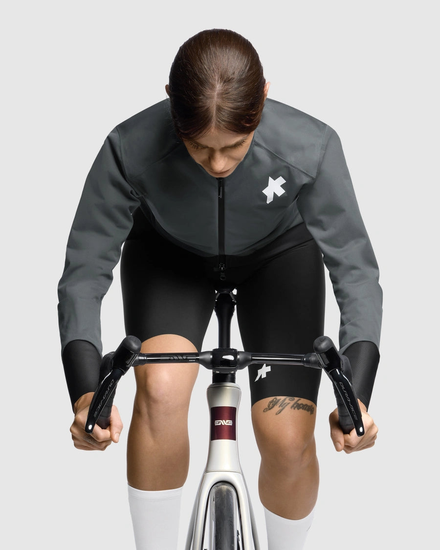 Jakke ASSOS EQUIPE R RAIN S11 Dame Grå