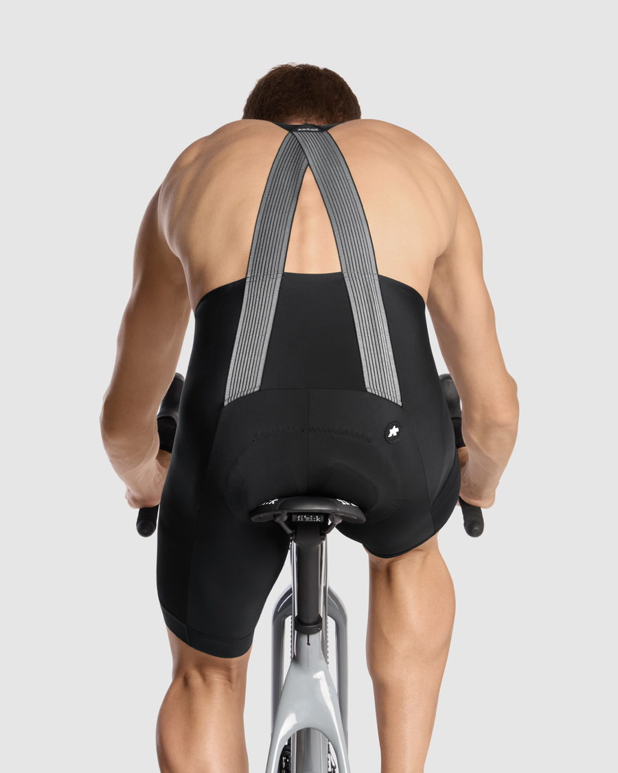 ASSOS TACTICA KIESKÄFER GRAVEL T5 Bib Short Sort