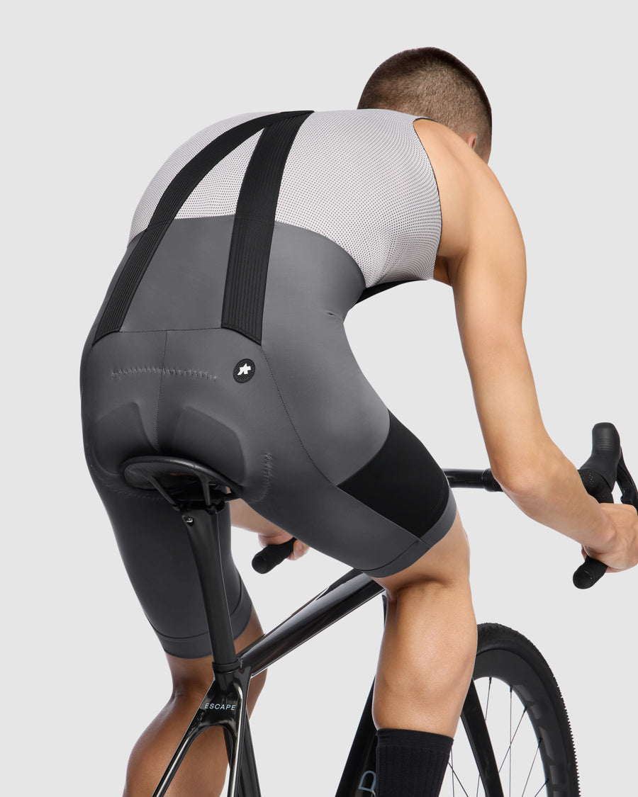 ASSOS TACTICA KIESKAFER T5 Bibshort grå