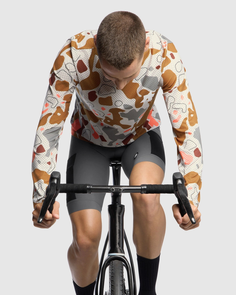 ASSOS TACTICA T5 MUD PLAGE Langærmet Camo trøje