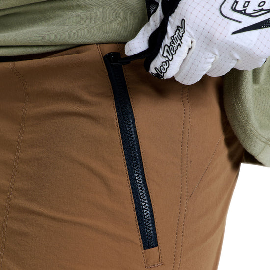 TROY LEE DESIGNS SKYLINE TRAIL Shorts med foring Mono Beige