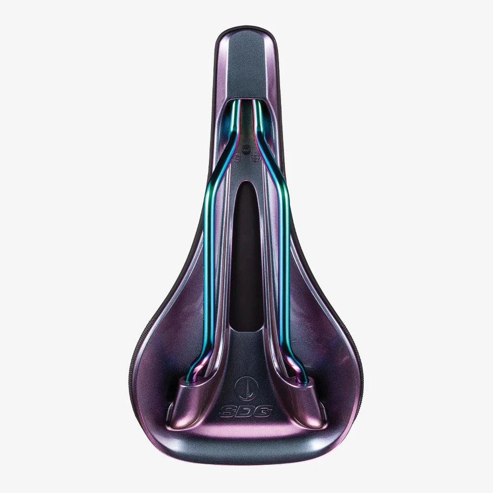 SDG BEL-AIR V3 Fuel Rails Lux-Alloy Oil Slick-sadel