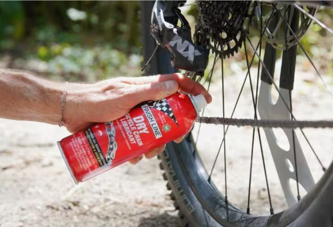 Tørt smøremiddel Finish Line Dry Lube (Teflon) Alle Forhold – Aerosol 244ml