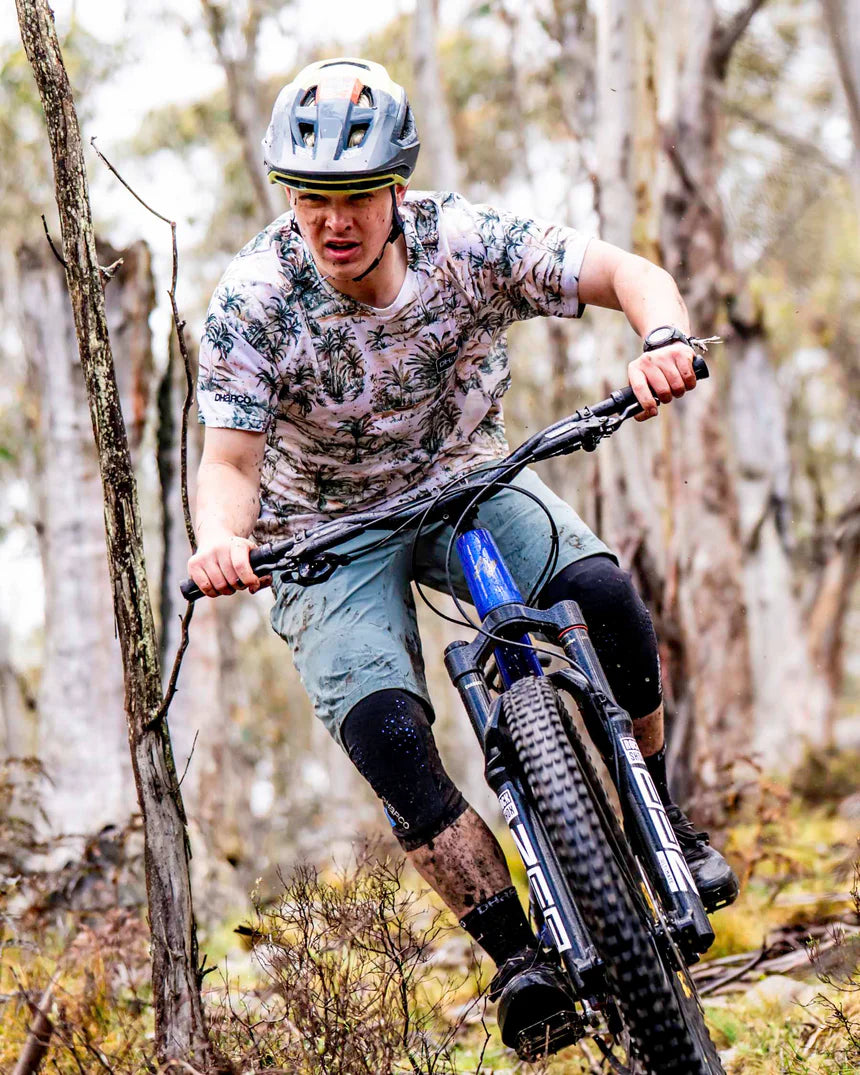 DHARCO LOST Kortærmet Jersey Beige/Grøn