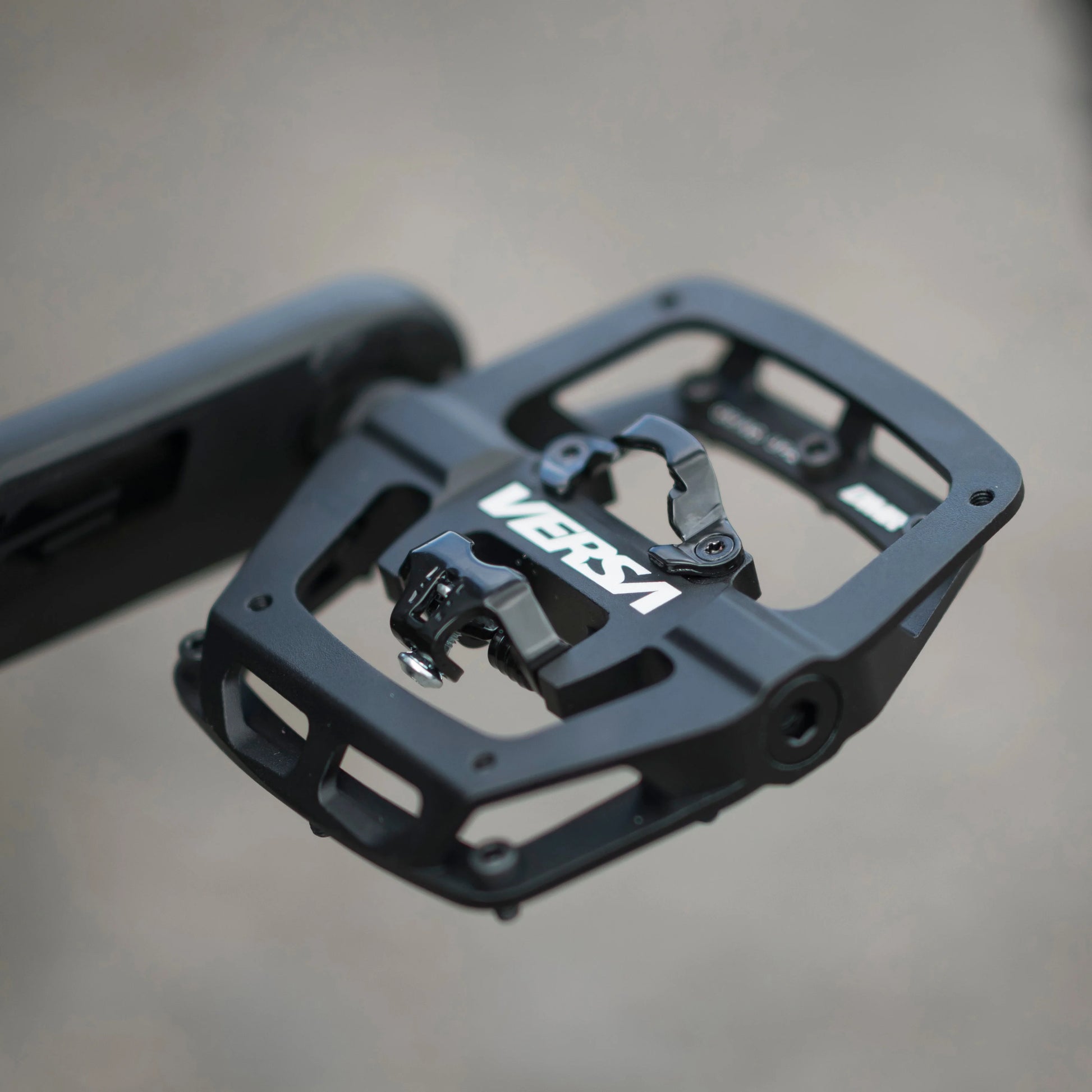 dmr versa pedal review DMR VERSA Silver Flat / Car Pedals – Probikeshop