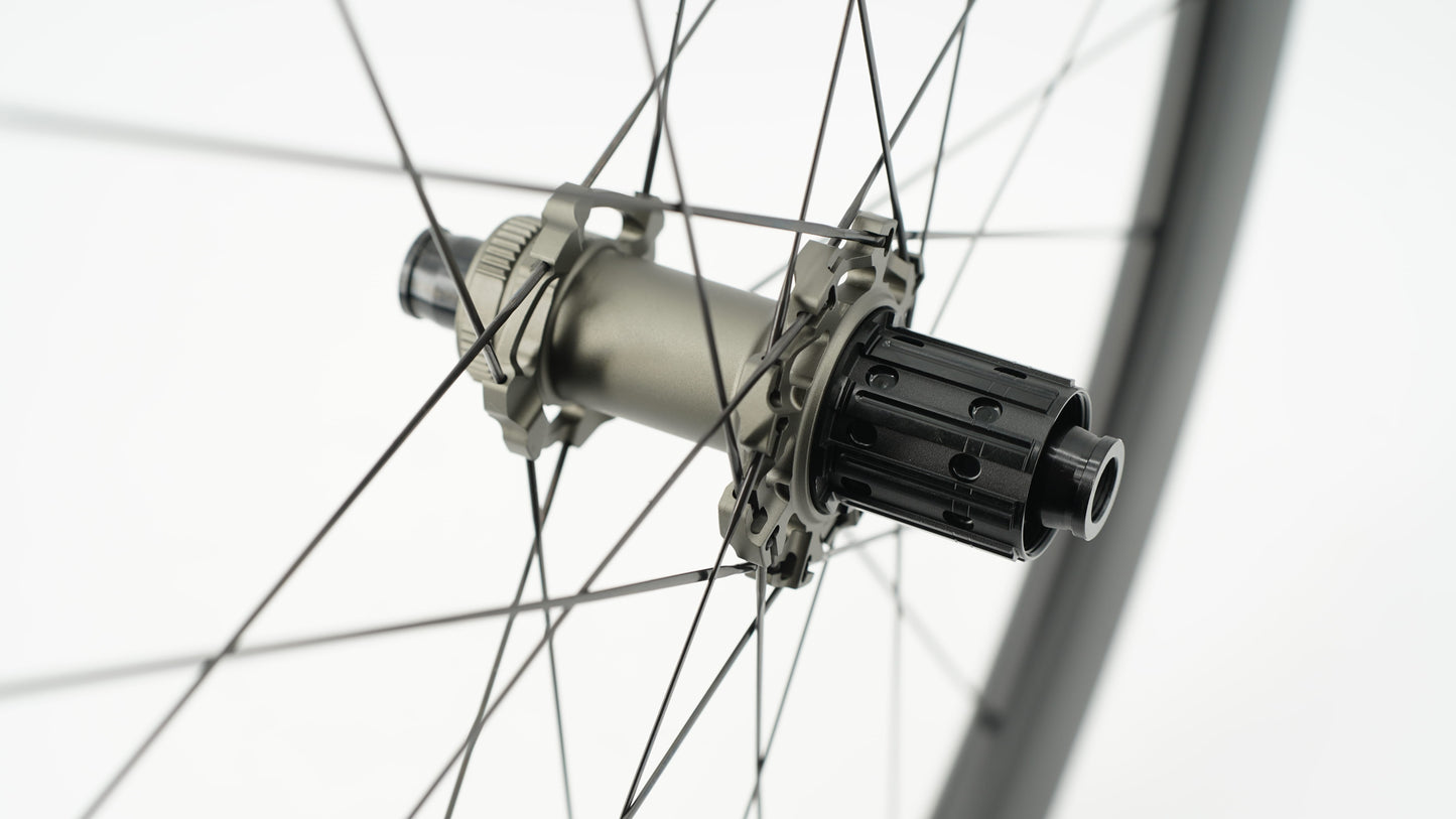 Par SCOM AERO 50-62 Tubeless Ready-hjul (Center Lock)