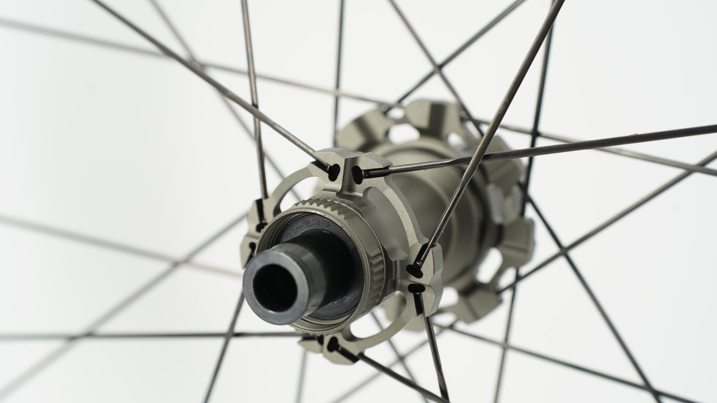Par SCOM AERO 50-62 Tubeless Ready-hjul (Center Lock)