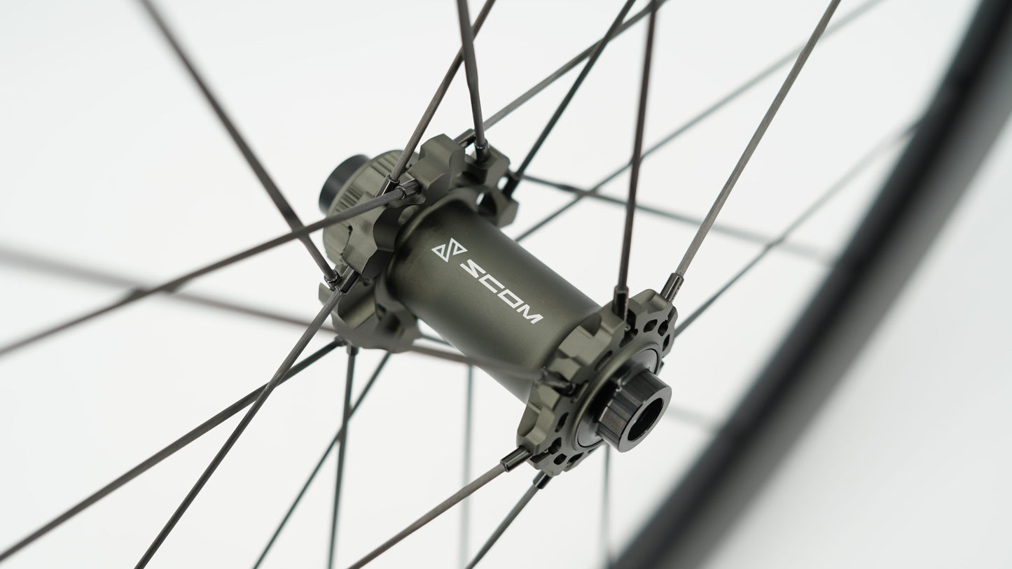 Par SCOM ULTRA 50 Tubeless Ready-hjul (Center Lock)