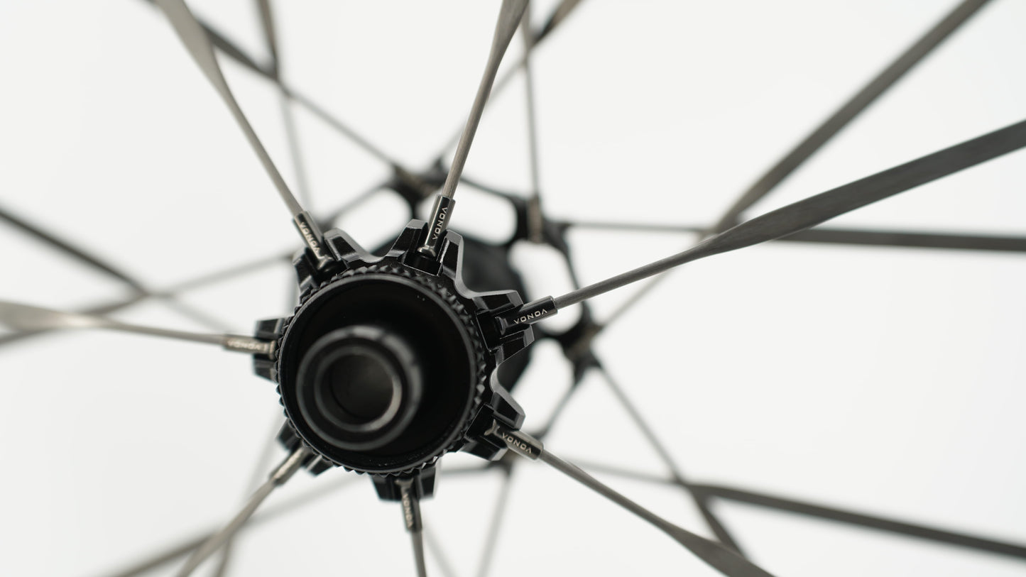 Et par SCOM RACE Tubeless Ready-hjul (Center Lock)