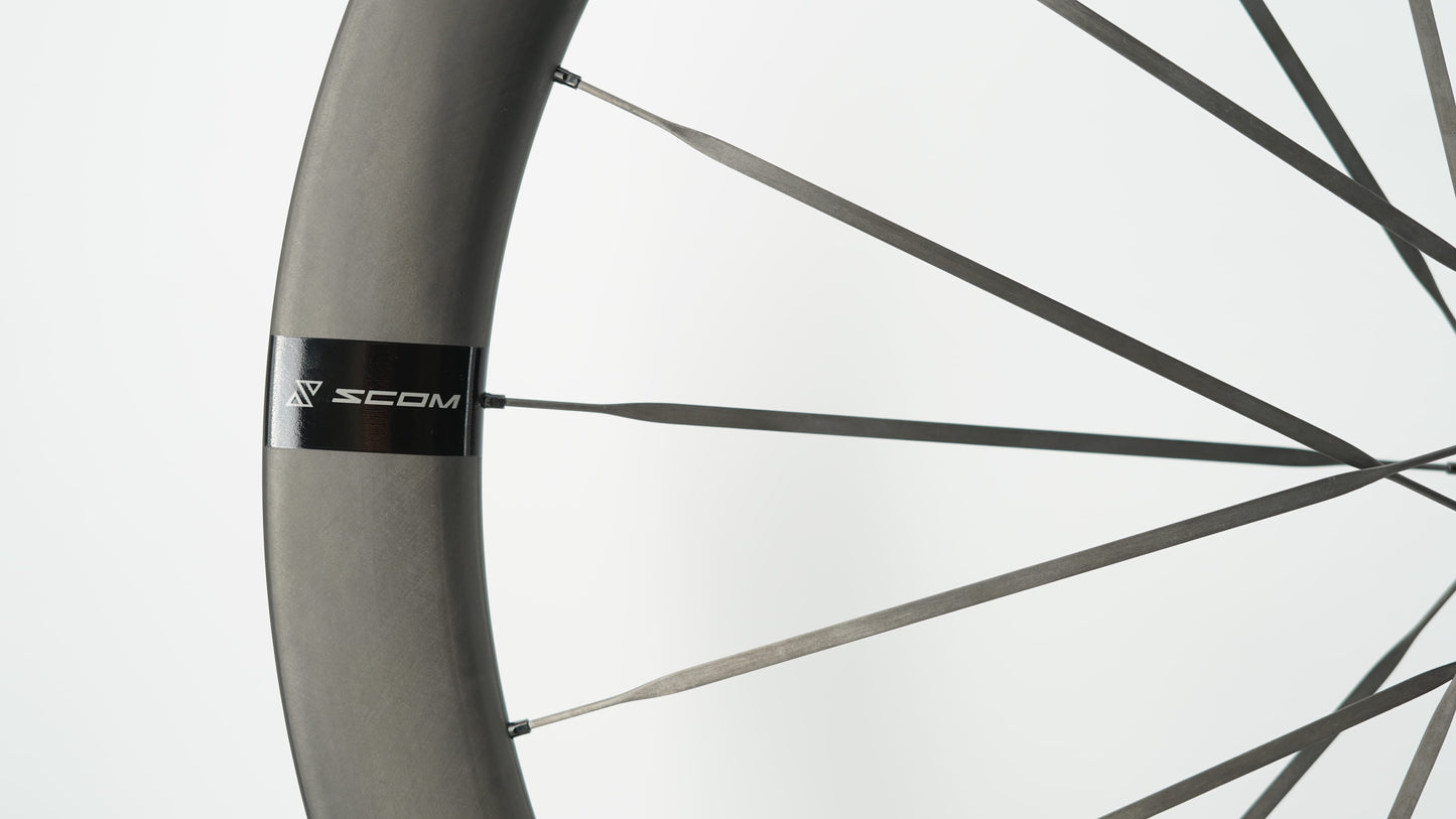 Et par SCOM RACE Tubeless Ready-hjul (Center Lock)