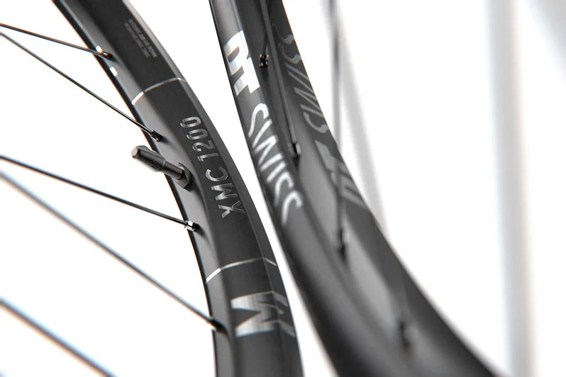 Pair of DT SWISS XMC 1200 SPLINE 30 mm 29" Wheels with DED 90 Ratchet, 15x110/12x148 mm Boost