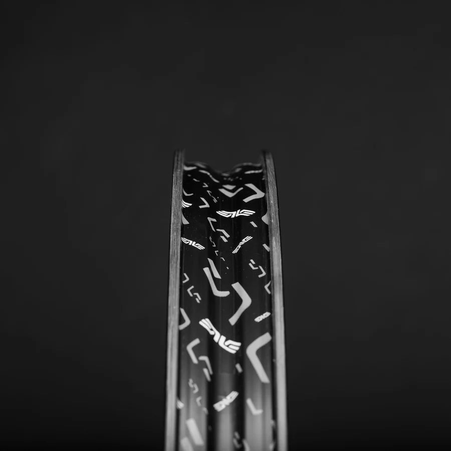 ENVE G SES 6.7 PROTubeless Ready front wheel (Center Lock) Black