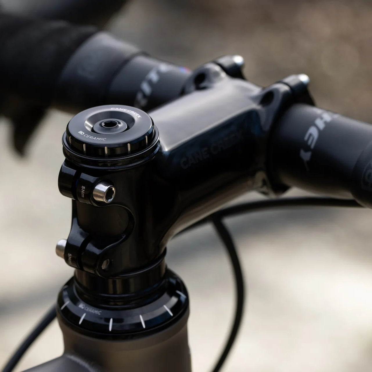 CANE CREEK 110 keramisk konisk headset, 1 1/8"-1,5", IS41/28,6/H9 | IS52/40, sort/sølv