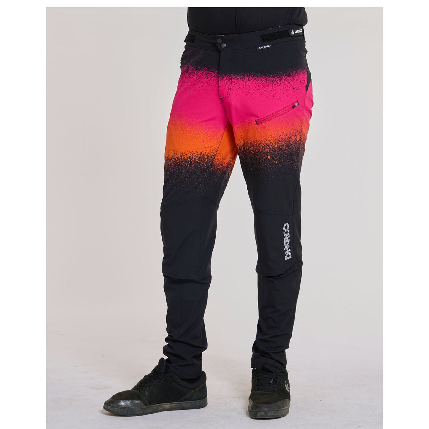 DHARCO GRAVITY BLACK SNAKE Bukser Sort/Orange
