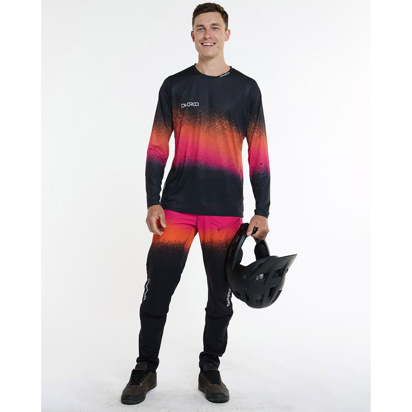 DHARCO GRAVITY BLACK SNAKE Bukser Sort/Orange