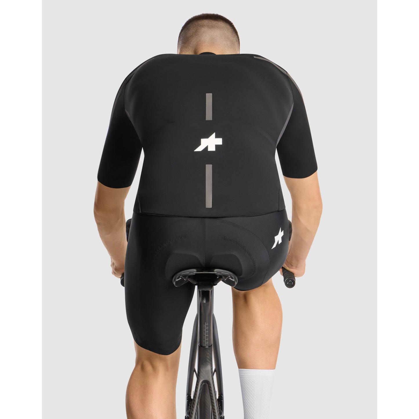 ASSOS EQUIPE R Rain S11 Black Series Jakke